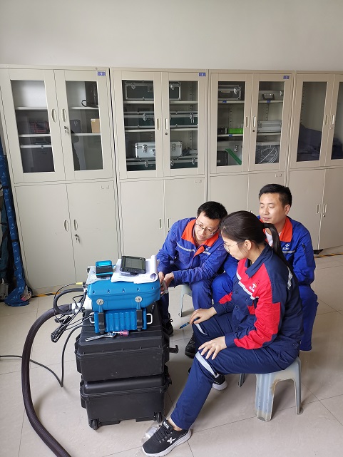 雲南雲天化（huà）公司pf-300非（fēi）甲烷總烴分析儀原裝版交貨-青島環控
